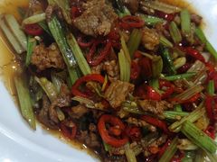 江西小炒肉-赣湘菜馆
