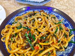 -维吾尔餐厅(宜山路店)