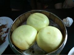 蛋黄流沙包-贰號小院潮汕砂锅粥(前海西街店)