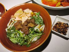 花溪牛肉粉-黔香阁(大上海时代广场店)