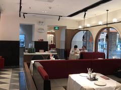 -阿妮叶李(光谷世界城店)