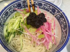 炸酱面-东四民芳餐厅(世茂工三店)