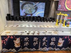 -沸炉重庆老火锅(军事博物馆店)