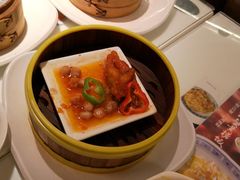 w港式蒸凤爪-新大咀港式茶餐厅(宝山万达店)