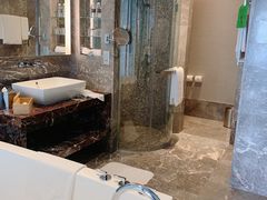 -上海龙之梦万丽酒店