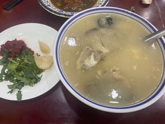 -老回回小吃(百万庄店)