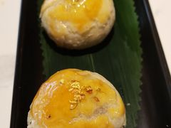桂花咸蛋黄酥-五号茶居·新派粤菜·岭南五号酒店(沿江中路店)