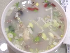 -杨记小骨头羊杂馆(南五马路店)