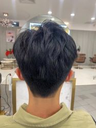点击看大图 -八佰伴8008星级形象店