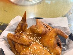 盐焗乳鸽-煲煲掂风味煲仔饭餐厅(西区店)