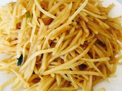 -何适山庄 ·可团建(水长城P2停车场店)