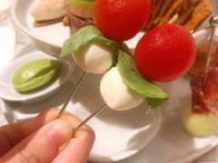 -théATRE 茶聚场(王府中環店)