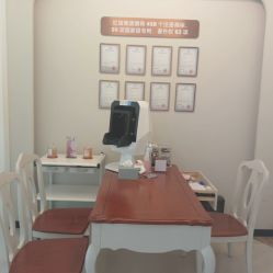-红妆双美