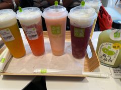 -奈雪的茶(优特汇店)