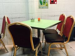 -胜利茶餐室