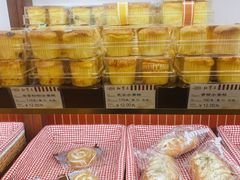 -红宝石·鲜奶小方·海派西点房(控江店)