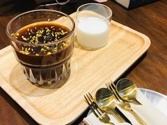 -ZING COFFEE 镜咖啡