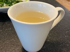 -鱼鲜饭香·招牌汽锅剁椒鱼头王