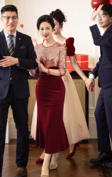 -莫小姐婚纱