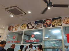-老西白点心店