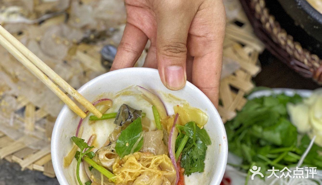 汕头市金平区长平路81号菊园南苑60栋3座101#鱼生