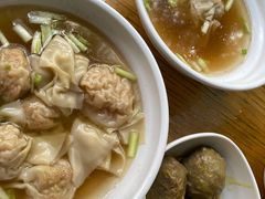 -小梁哥云吞面(黄贝岭店)
