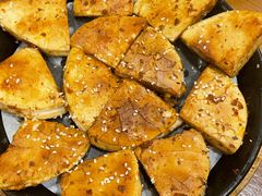 料理烤特色火烧-老东镇啤酒屋海鲜加工·蒸汽海鲜·海鲜烧烤(台东店)