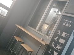 -无牌咖啡&酒馆