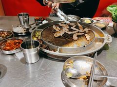 -哈哈碳都·牛肋条无限自助烤肉(台江万达店)