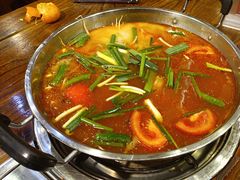 -亮欢寨酸汤鱼(沙冲路店)