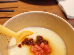 -有红鸡毛店·川菜(建设路店)