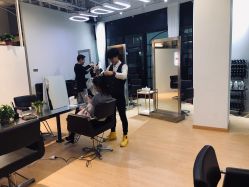 点击看大图 -D.z Salon 无痕接发潮店