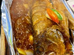 铁板锡纸鲈鱼-高第街56号港式餐厅·精选(世茂广场宽厚里大明湖店)