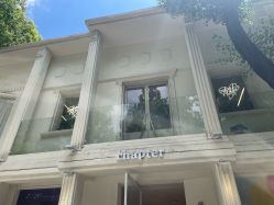-SALON DE VANHADA