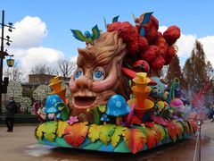 -七彩云南欢乐世界