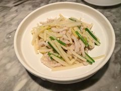 滑炒里脊丝-城南往事·鲁菜·烤鸭(世茂宽厚里·大明湖店)