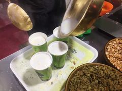 -清真老马家国华牛奶鸡蛋醪糟(正宁路店)