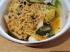 -小蛮椒麻辣烫·麻辣拌(静安店)