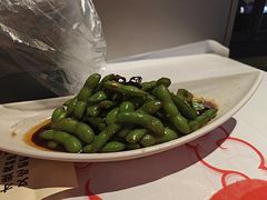 -肥肥虾庄·金牌油焖大虾(汉街SKP店)