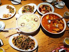 -钟记家菜(红专南路店)