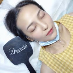 -韩迪娇·半永久纹眉眼唇