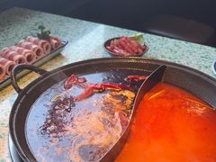 -鸿姐老火锅(疁城新天地店)