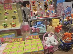-泡泡玛特POPMART(武汉天地壹方店)