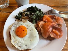 三文鱼红薯饼-Egg•Allday Brunch(襄阳北路店)
