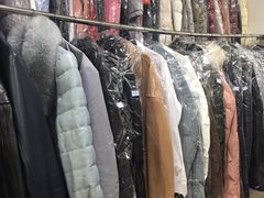 -翰皇洗衣洗鞋皮具护理店