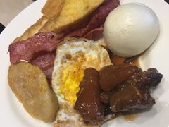 -南湖名都·景湖轩全日制餐厅·海鲜自助·东南亚风味·临湖而食