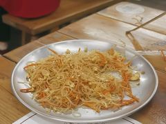 -后街佬·炭火鲜鱼杂(南城店)