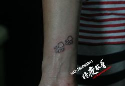 -暗夜tattoo纹身工作室