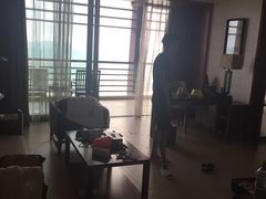 -三亚湾海居铂尔曼度假酒店