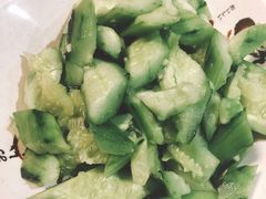 素拍黄瓜-金刚山烧烤(中山路店)